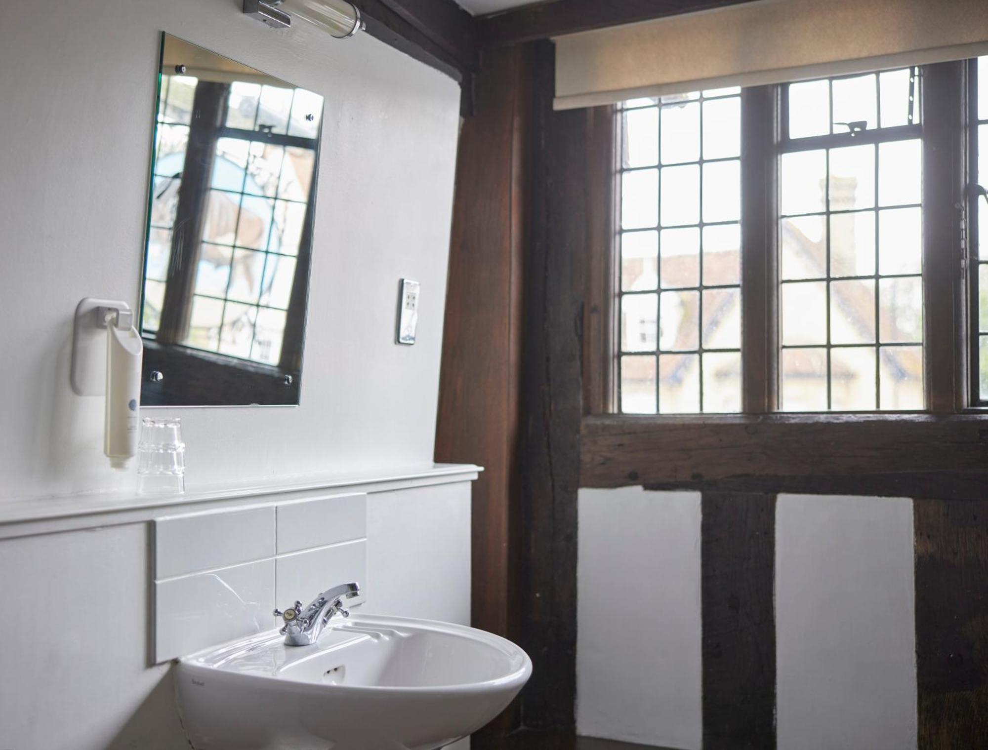 Bull Hotel By Greene King Inns ลองเมลฟอร์ด ภายนอก รูปภาพ