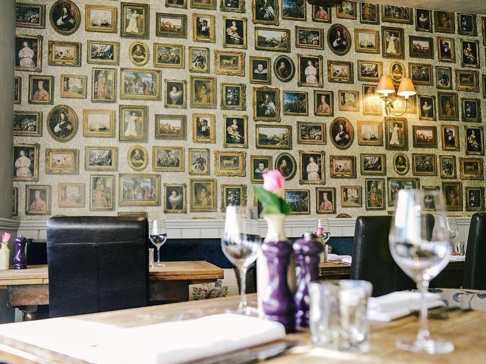 Bull Hotel By Greene King Inns ลองเมลฟอร์ด ภายนอก รูปภาพ